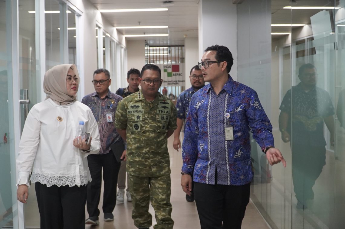 Wali Kota Kendari saat melakukan kunjungan ke Kantor Sekretariat UCLG ASPAC di Jakarta