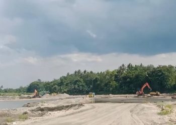 Aktivitas tambang pasir ilegal di Konaweeha, Desa Tuoy, Kecamatan Unaaha, Kabupaten Konawe