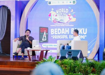 kegiatan Bedah Buku Prinsipil Ekonomi karya Ferry Irwandi, sebagai puncak rangkaian peringatan World Book Day 2026 yang diselenggarakan KPw BI Sultra