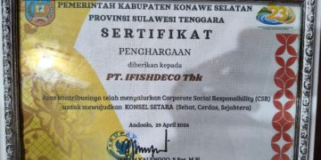 Tunaikan CSR, Pemda Konsel Beri Penghargaan PT Ifishdeco dan PT Hangtian Nur Cahaya