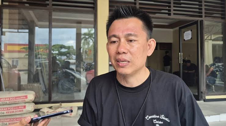 Klarifikasi Perumda Terkait Uang Palsu, Dipastikan Berasal Dari Luar Pasar Baruga 10 Kepala Perumda Pasar Kendari, Asnar