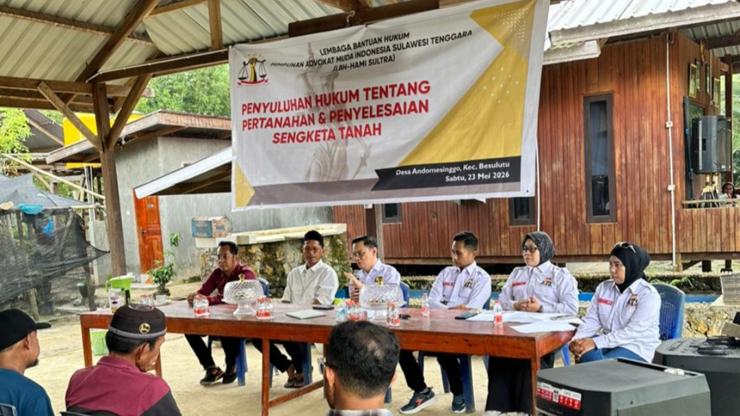 LBH HAMI Sultra Beri Penyuluhan Hukum Pertanahan di Besulutu 10 LBH HAMI Sultra saat beri penyuluhan hukum pertanahan di Besulutu