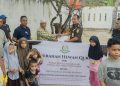 Kejati Sultra saat menyerahkan hewan kurban kepada panti asuhan