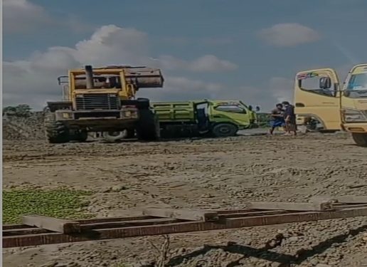 dugaan aktivitas penambangan pasir ilegal di sepanjang bantaran Sungai Konaweeha, tepatnya di Desa Puusangi, Kecamatan Anggalomoare, Kabupaten Konawe
