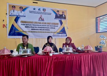 Sosialisasi Budaya Baca dan Literasi pada Satuan Pendidikan Dasar dan Masyarakat serta Praktek Pengembangan Literasi Berbasis Inklusi Sosial di Kecamatan Andoolo Barat, Konsel