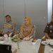 Di Tengah Efisiensi dan Larangan KPK, Pemkot Malah Beri Hibah 10 M Kejaksaan dan Kepolisian 17 Kebersamaan Wali Kota Kendari Siska Karina Imran di salah satu momen rapat bersama unsur Forkopimda