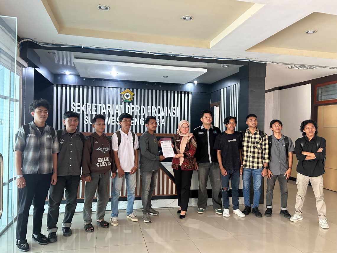 JANGKAR Sultra saat memasukan surat permohonan RDP ke DPRD Sultra beberapa waktu lalu
