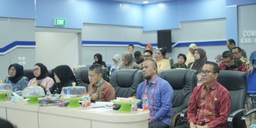 Rapat Tim Koordinasi Pemerintahan Digital Tahun 2026 yang berlangsung di Ruang Command Center Lantai II Dinas Komunikasi dan Informatika (Kominfo) dan Persandian Kabupaten Konsel