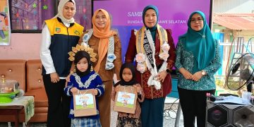 Bunda PAUD Konsel peringati Hari Anak Nasional di TK IT Insanul Faiz di Kelurahan Potoro
