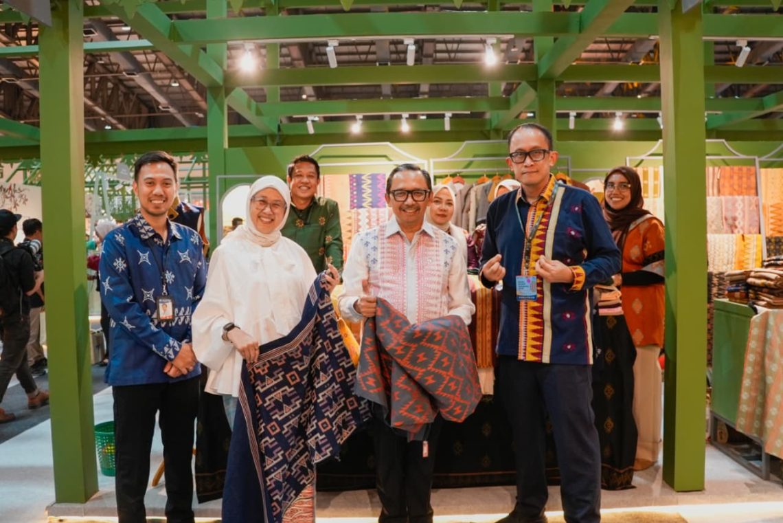 KKI 2026: UMKM Sultra Unjuk Produk Unggulan, Bidik Pasar Nasional Hingga Global 10 KKI 2026: UMKM Sultra Unjuk Produk Unggulan, Bidik Pasar Nasional Hingga Global