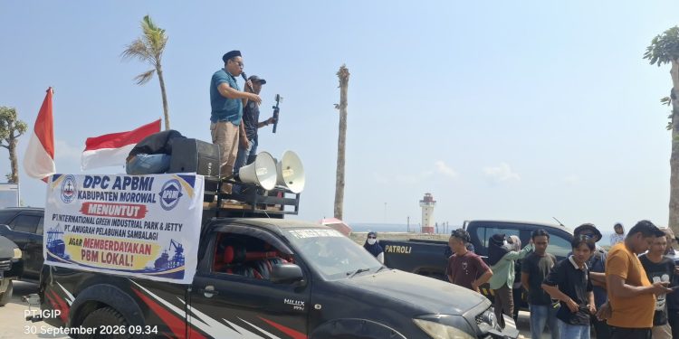 FMSM saat melakukan aksi menyoroti sejumlah dugaan pelanggaran PT IGIP di Morowali