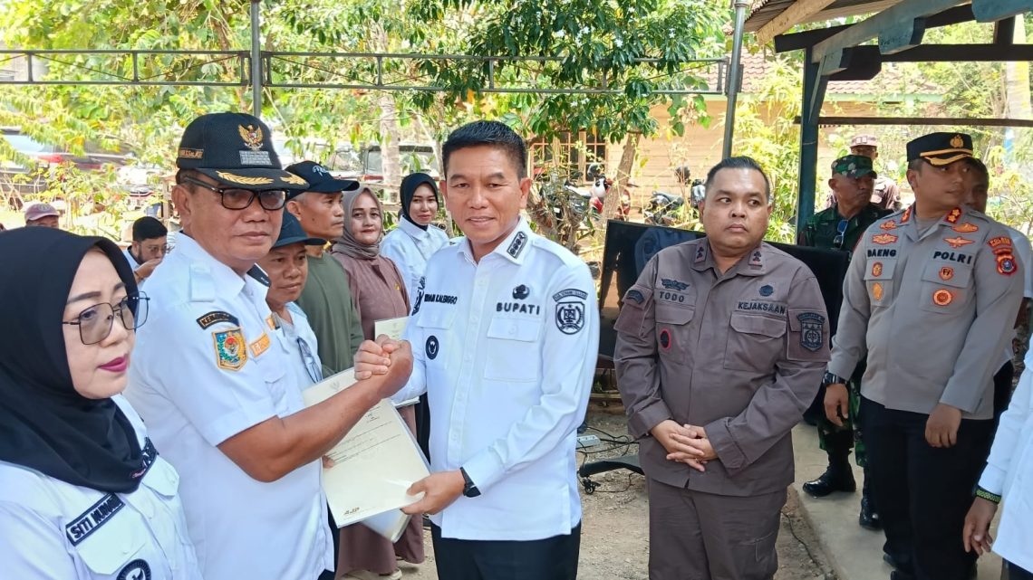 Program Bedah Rumah di Konsel Diluncurkan, 25 Warga Dapat Bantuan 50 Juta 10 Peluncuran program bedah rumah di Konsel