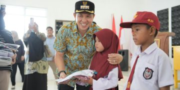 Bupati Morowali Iksan Baharudin Abdul Rauf